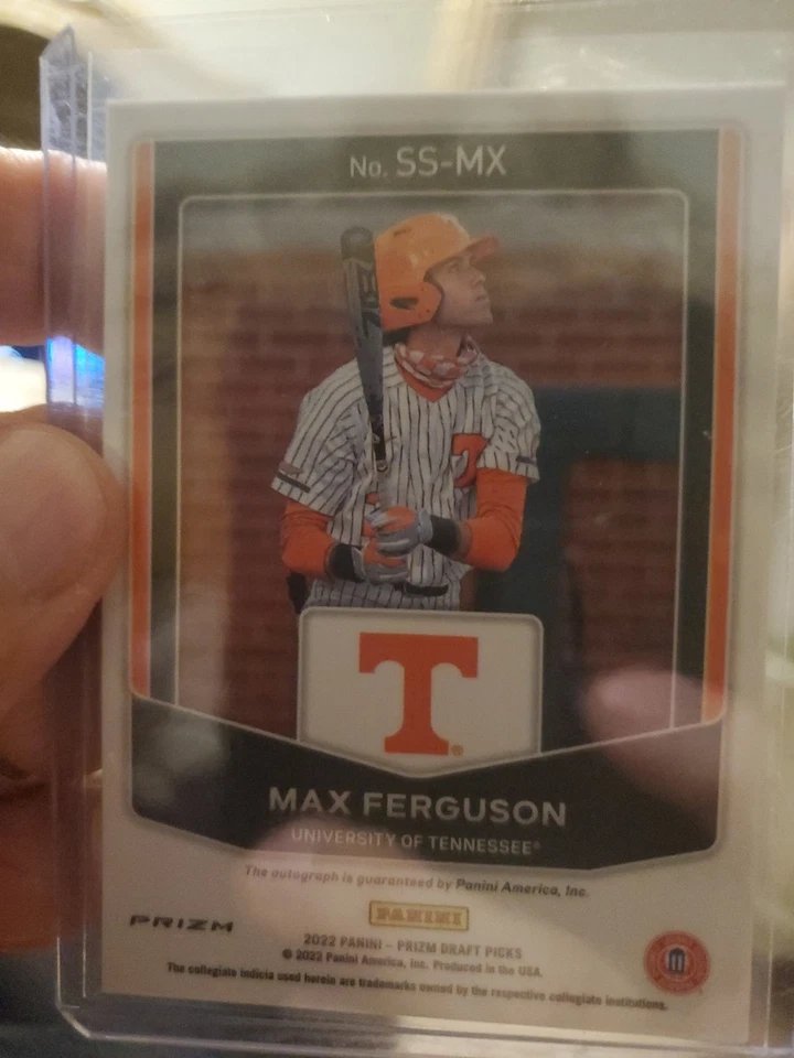 📈 2022 Prizm Draft Picks Max Ferguson Signing Sessions Silver Prizm Auto #SS-MX - Image 4 of 4