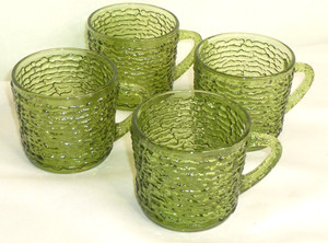 4 Vintage 60s MCM Anchor Hocking Soreno Avocado Green Mugs coffee Cups ripple