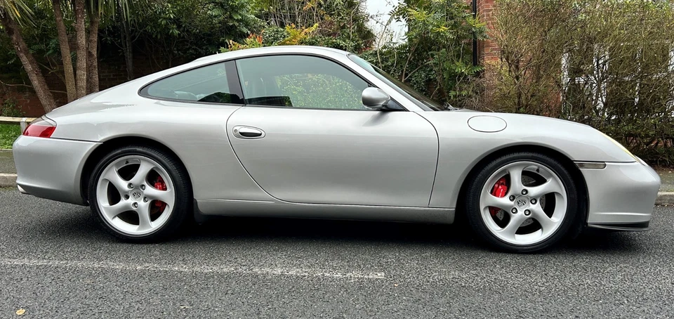 Porsche 996 Carrera 2 - Image 4 of 4