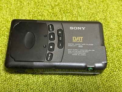 Sony WMD-DT1 DAT Walkman Portable Digital Audio Tape Player JANK