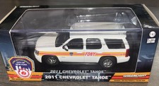 GREENLIGHT 2011 Chevrolet Tahoe FDNY Fire Transport Scale 1/43