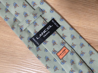 LANCEL PARIS light green silk neck tie Leaves Berries print