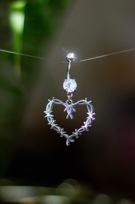 Surgical Steel w/Stainless Steel Charm - Barbed Wire Heart Belly Button Navel Ri