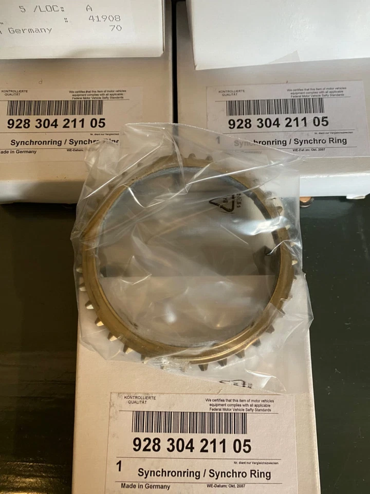 Juego de 5 anillos sincronizados nuevos en caja OEM para Porsche 911 3.2 Carrera 1987-1989 Foto 2 de 2