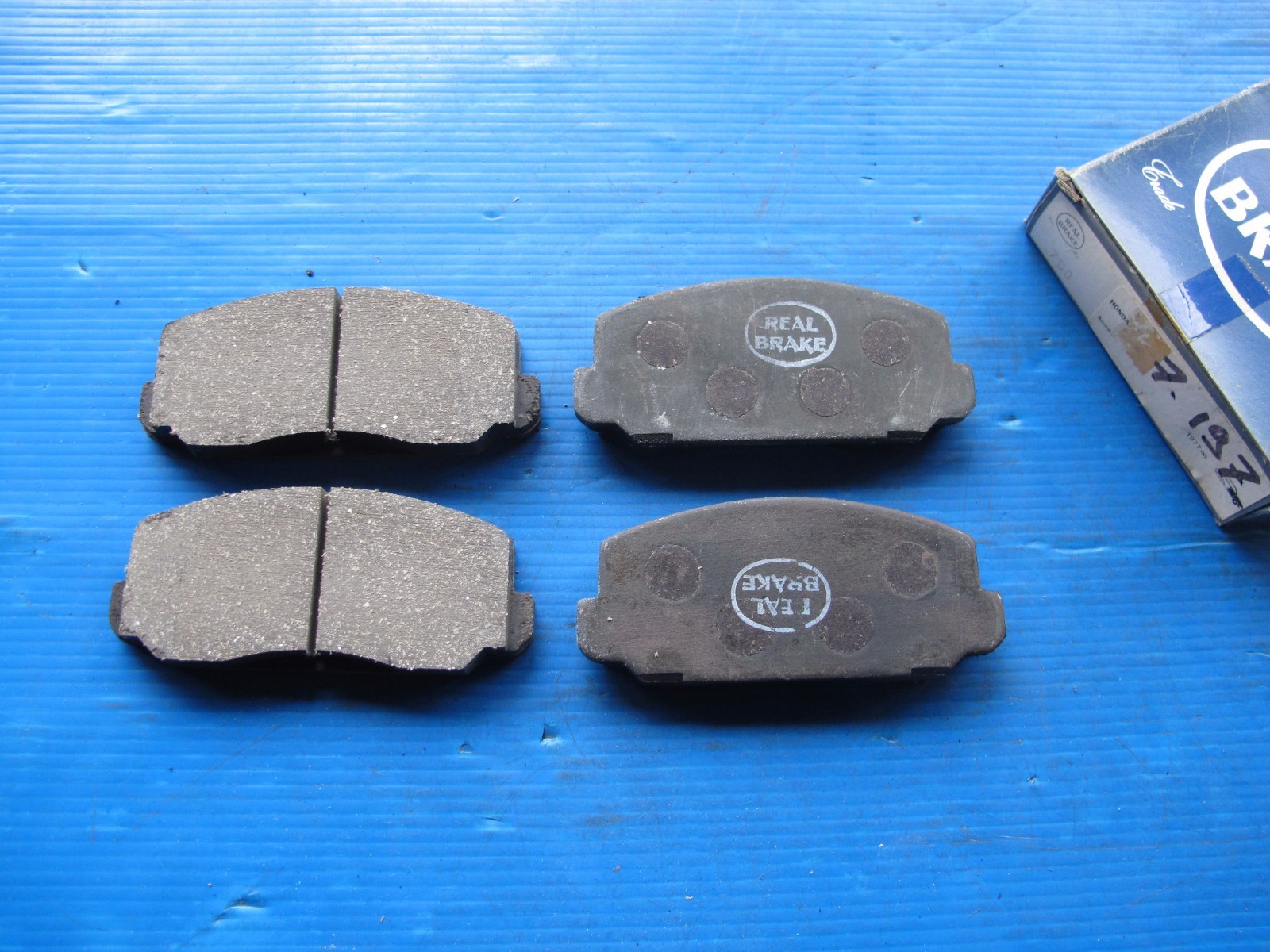 Plaquettes de freins avant Real Brake pour restauration Honda Accord 1600