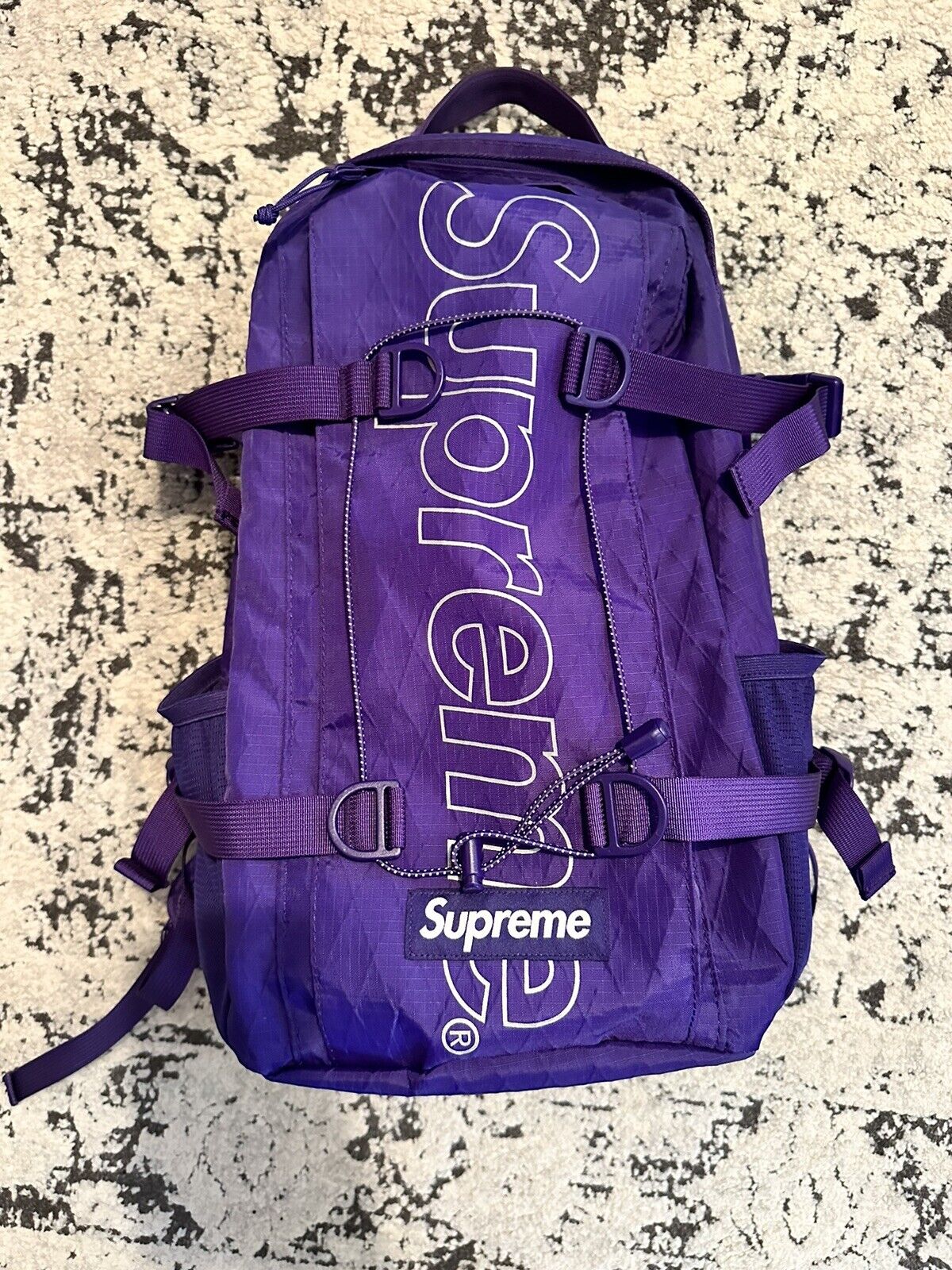 Supreme 18fw backpack 紫