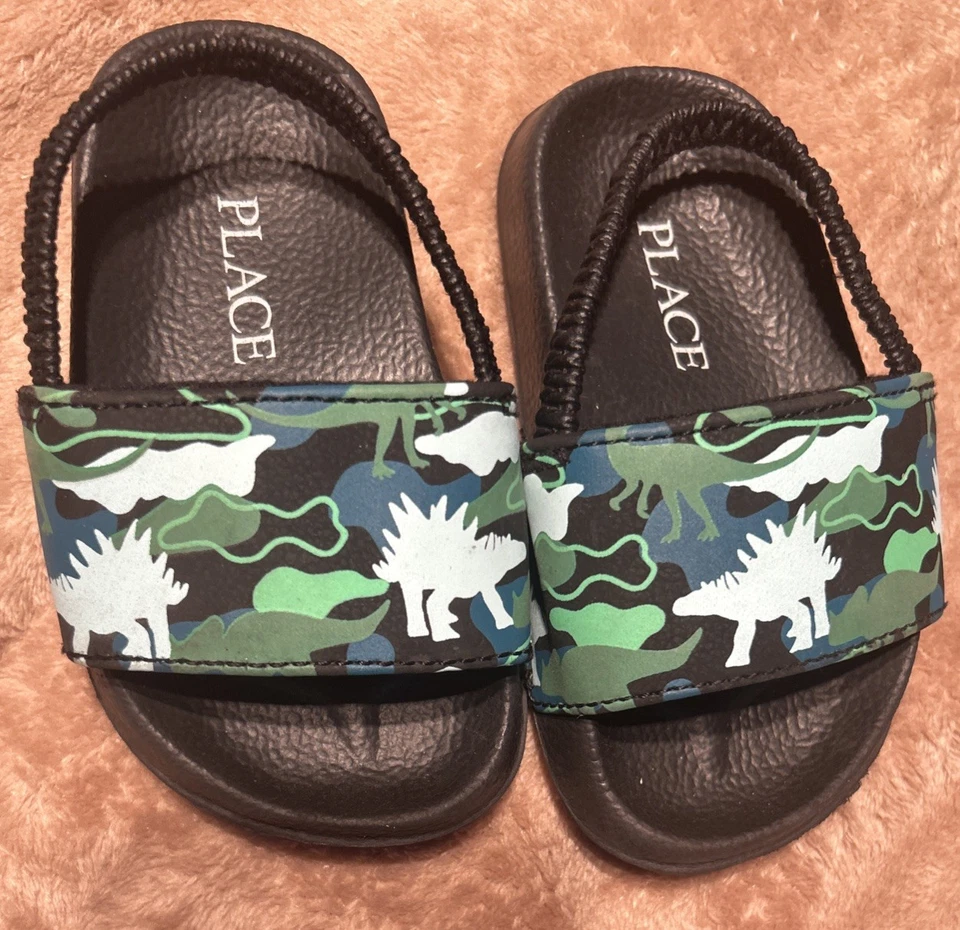 Sandalias Dinasour Place para niños 5 azules y verdes con correa trasera Foto 2 de 4