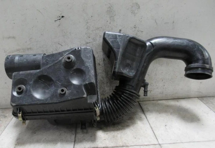 2003-2005 Lexus GX470 4.7L OEM Intake Air Cleaner Filter Box Housing Assembly — 第 2/4 张图片