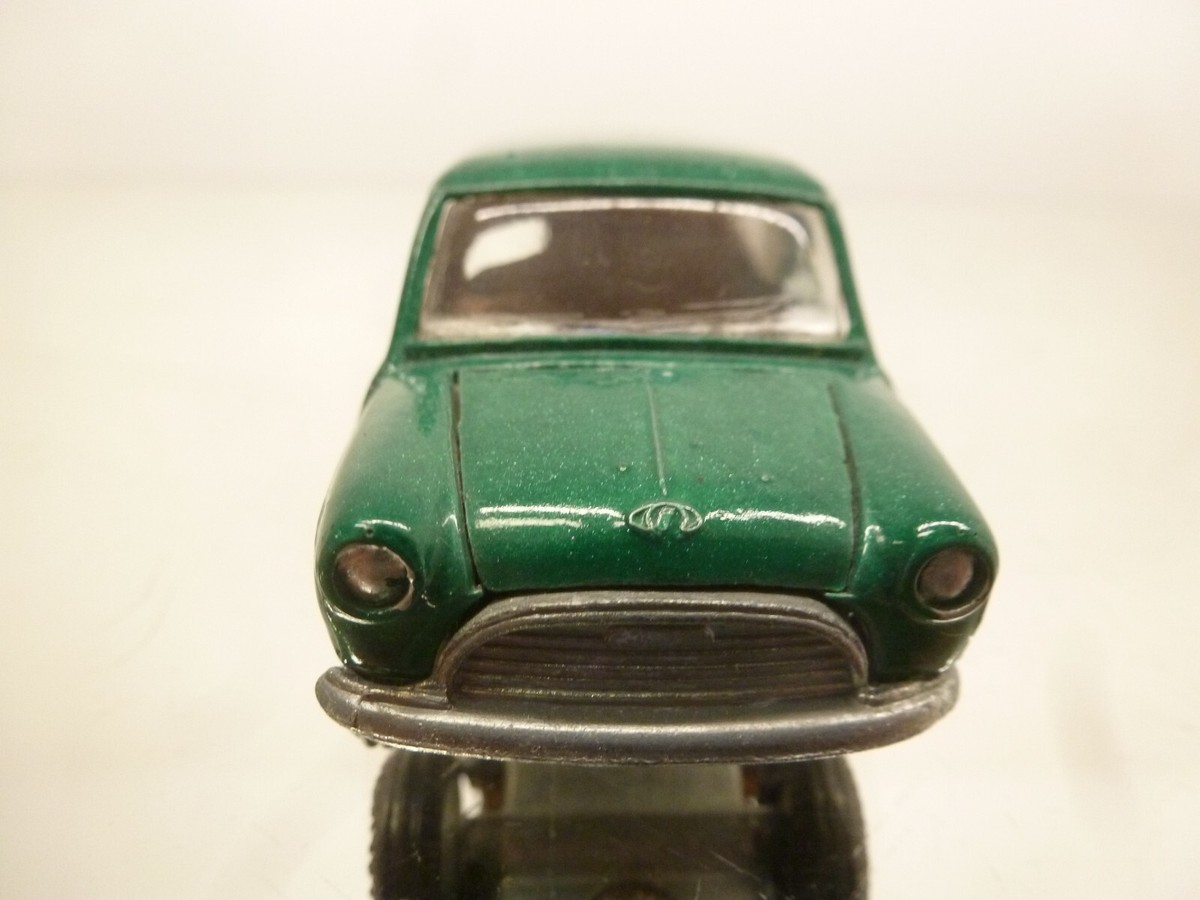 MEBETOYS 　A-28 MINI MINOR INNOCENTI s-l400.jpg