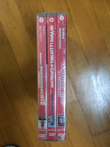 PAOLO VILLAGGIO COFANETTO FANTOZZI VOLUME 1 - 5 DVD - Foto 2 di 3