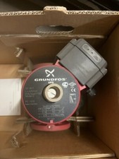 Grundfos Heizungspumpe Umw&auml;lzpumpe UPS 32-30 F
