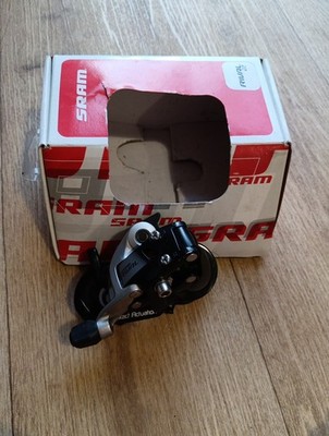 Sram Rival 22 11-fach Schaltwerk mit kurzem Käfig, neu und unbenutzt.