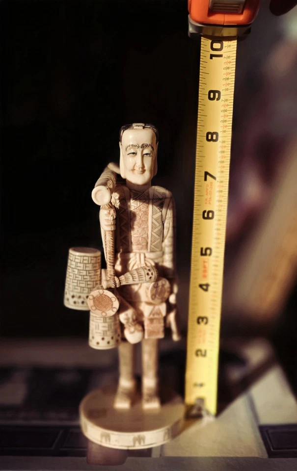 Okimono japonés tipo scrimshaw auténtico raro material no declarado real  Foto 4 de 4