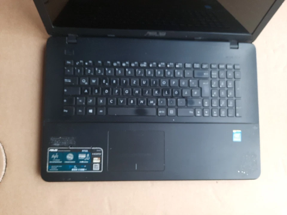 Asus R752L Core i3-5005U @ 2.0GHz      # 105 - Bild 3 von 4