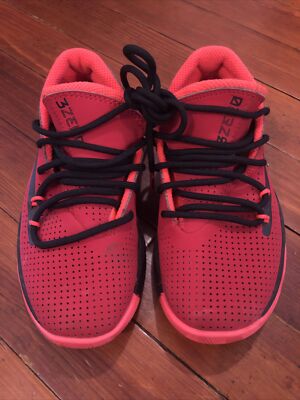 UA under armour SC 3zero III curry Size 12K