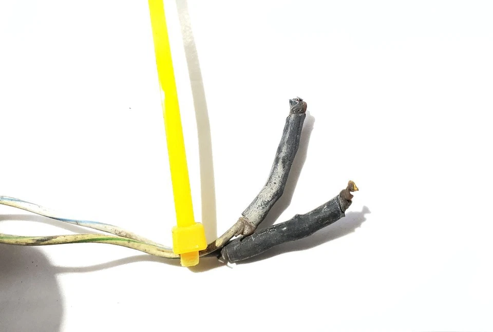 2008 Dodge Ram 2500 OEM Dash Wiring Harness 56055811 6.7 Diesel 2wd - Image 4 of 4