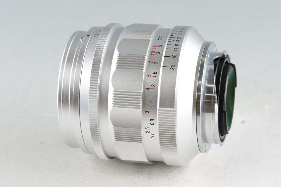 Voigtlander Nokton VM 35mm F/1.2 ASPHERICAL - Silver Lens Voigtlander Nokton VM 35mm F/1.2 ASPHERICAL - Silver Lens