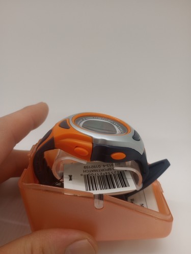 Terner Sportuhr neu braucht neue Batterien - Bild 4 von 5