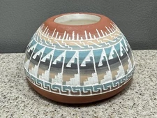 Vtg Navajo Diné Pottery Vase Signed By G Tully 1993 Colorful 2.25”x3.5” in EUC