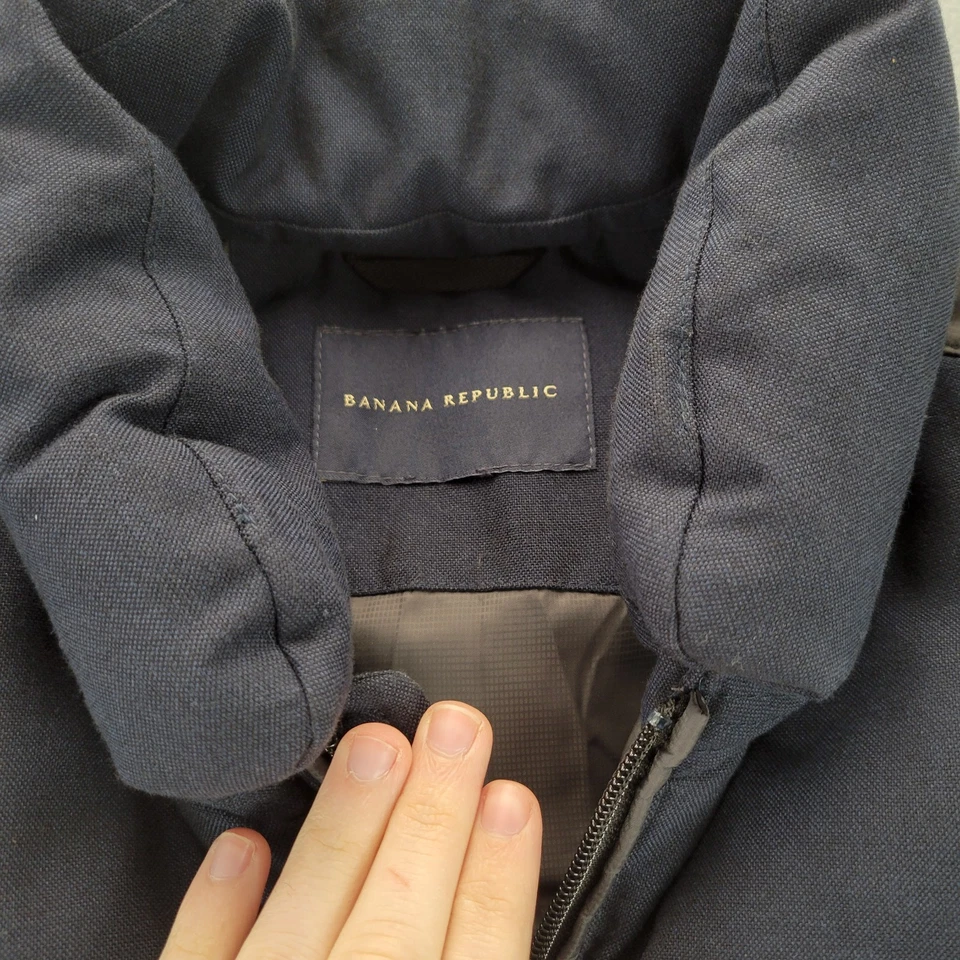 Banana Republic Men’s XL Wool Nylon Down Puffer Vest Cargo Pockets Blue Gray - Image 2 of 4