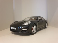 1:18 Porsche Panamera Turbo Schwarz 970 Modellauto Norev GTS S 4S Basalt Black