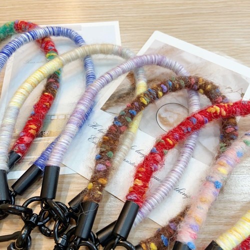 Fiber Anti-lost Rope Plush Hanging Rope Portable Phone Wrist Straps - Photo 4 sur 19