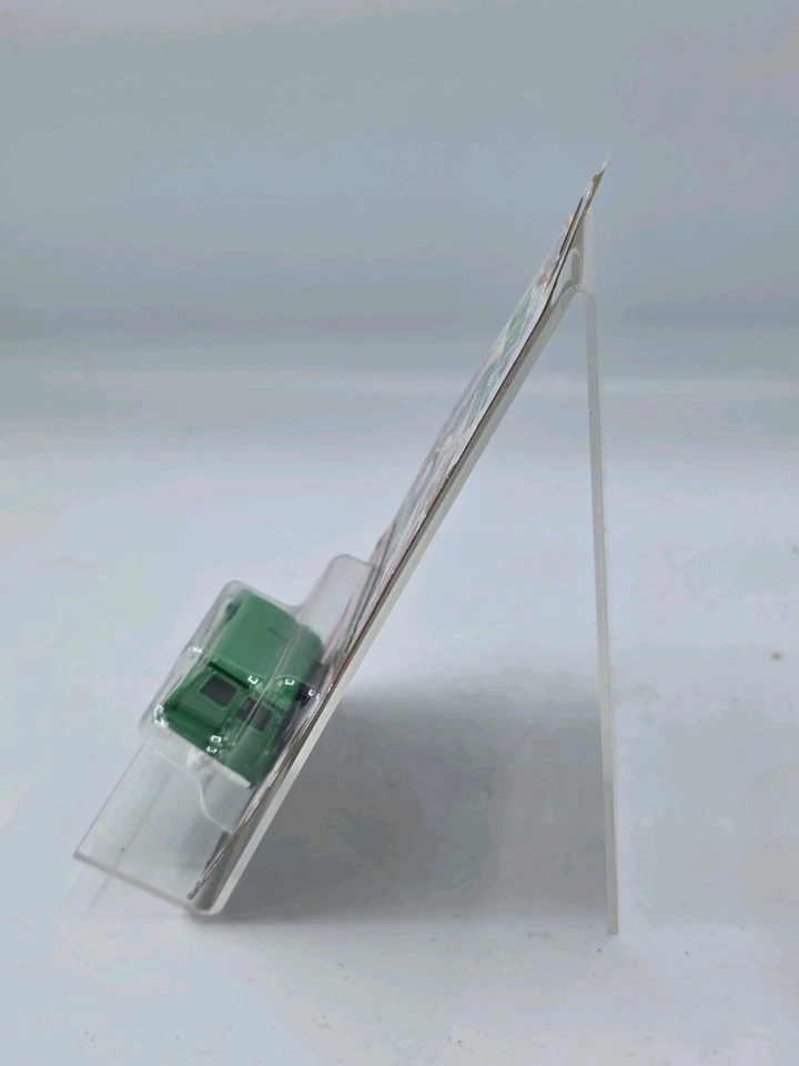 Matchbox Candy Series: Junior Mints Austin Mini Van #5/6 | 2023 Mattel - Image 4 of 4