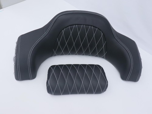 OPEN BOX - OEM Indian Passenger Trunk Backrest Pad - Quilted BLACK - 2880284-02 - Picture 4 of 12