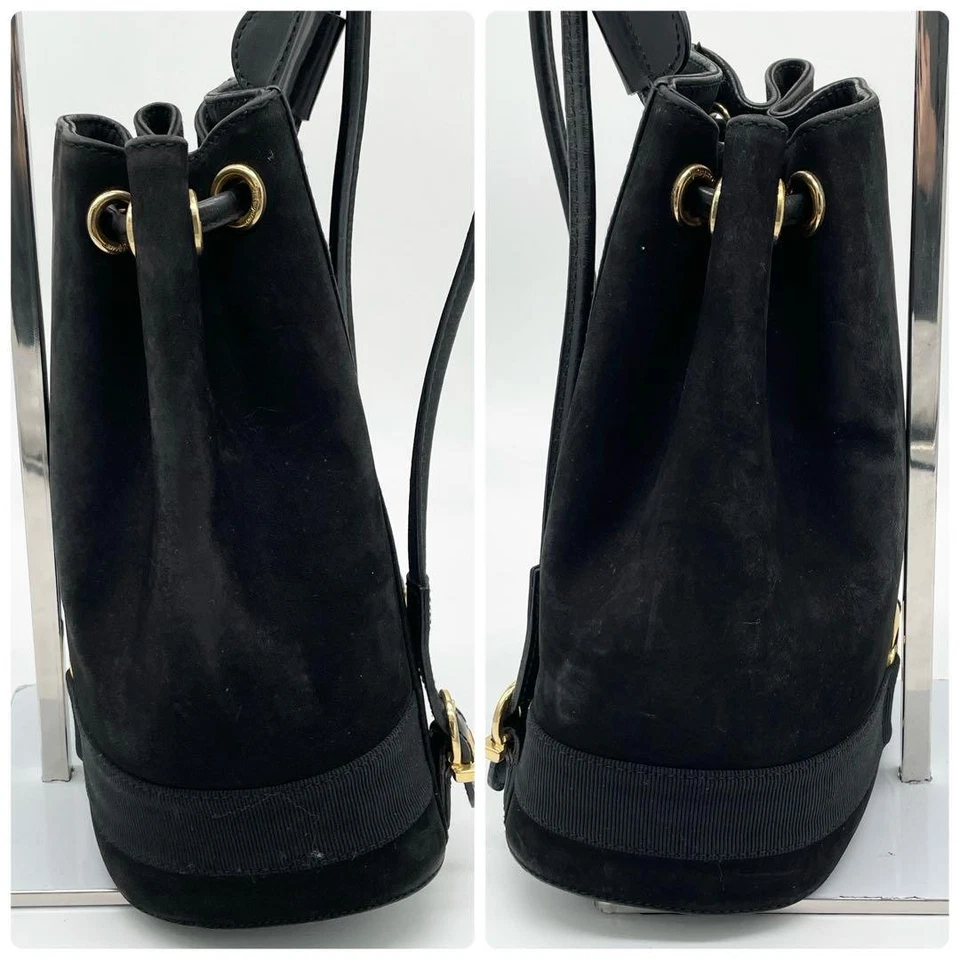 Salvatore Ferragamo Vara Mochila Bolsa Bolso Color Negro Dorado Usado Foto 3 de 4