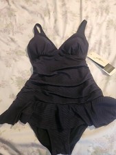 Woman's Gottex Profile One Piece Skirt Swimsuit D Cup Size 8 NWT Texture