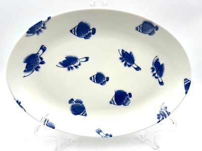Crate and Barrel Fish Design Oval Platter Porcelain Blue and White 12.75'' x 9''