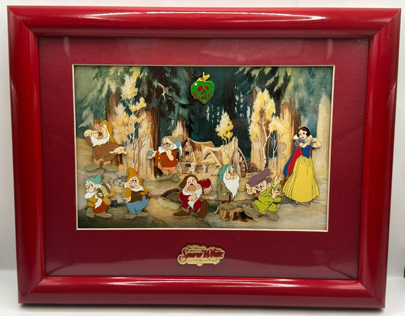 Disney Pins Snow White and the Seven Dwarfs LE 500 Pin Set Framed Rare ...