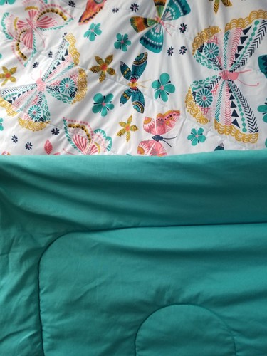 Twin/Twin XL Reversible Comforter BUTTERFLY or SOLID BLUE 63x89 Inches - Picture 10 of 13
