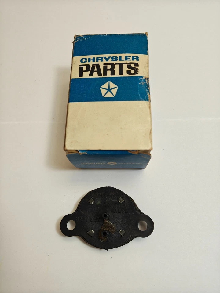 Dodge Plymouth Chrysler EGR 1973 interruptor de control de vacío de válvula 3656660 nuevo en stock Foto 4 de 4