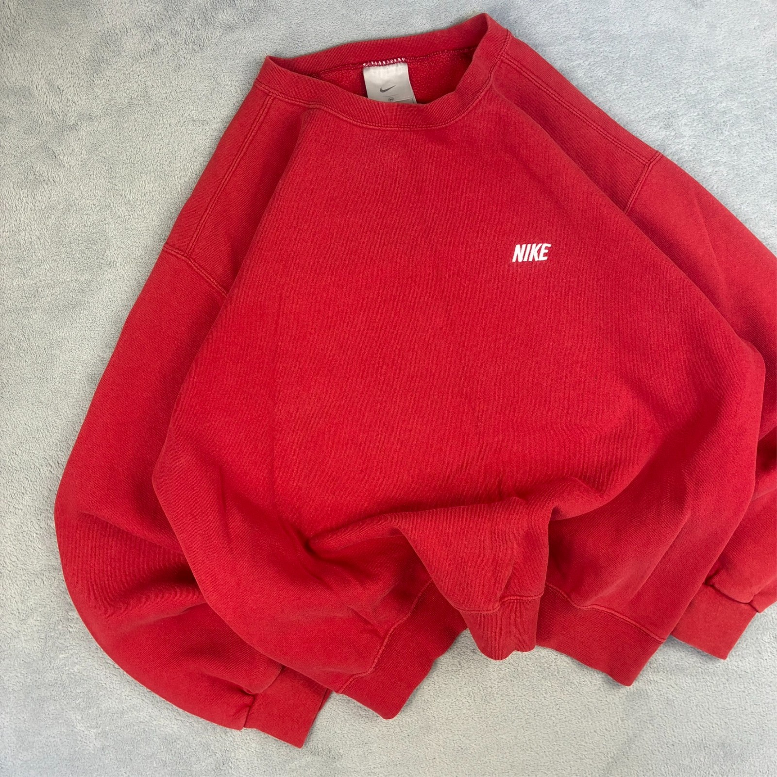 Vintage Nike 2000's Y2K Red Spellout Oversized Size Medium Pullover Sweatshirt image 2