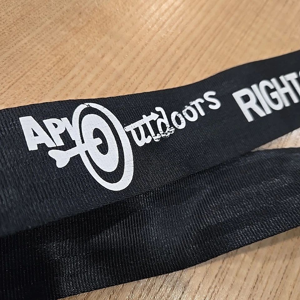 Arnés de seguridad negro API para exteriores correa de seguridad modelo #APIFBSH 350 lb Foto 3 de 4