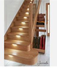 EICHE RECHTS ODER LINKS