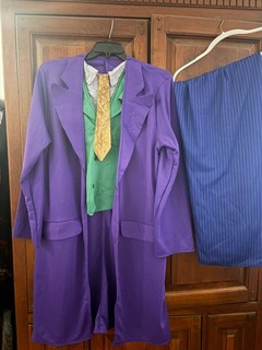 Rubie's Batman The Dark Knight Deluxe Adult Joker Costume Purple