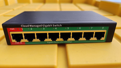 TP-Link TL-SG108 8-Port 10/100/1000Mbps Gigabit Ethernet Desktop Switch