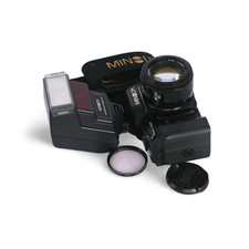 Minolta Alpha 7000 35mm Film AF SLR c/w AF 50mm f/1.4 STD Lens &amp; 2800 AF Kit