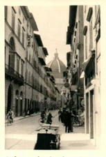 Photo, Kriegsmarine, ITA 1937: Street towards Florence Cathedral (MB)21229