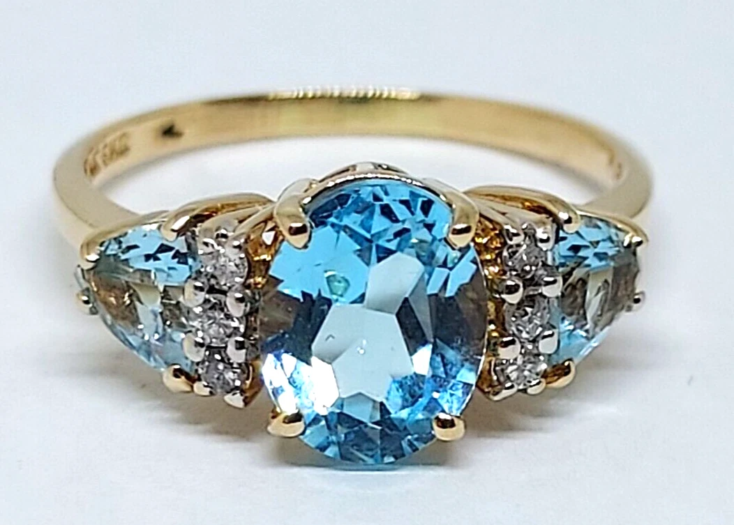 Kay jewelers hotsell 3 stone ring