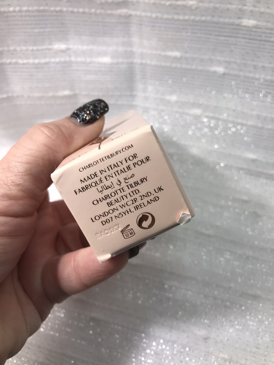 Charlotte Tilbury Hollywood Flawless Filter #5 Tan - 1 fl oz
