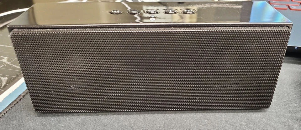 🔥AmazonBasics Wireless Bluetooth Dual 3W Speaker Built-in Microphone -Black - Image 4 of 4