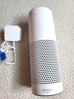 EUC Amazon Echo Alexa White Tower SK705DI 1st Generation Smart