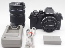 OLYMPUS E-M10 Mark II Double Zoom Maintained