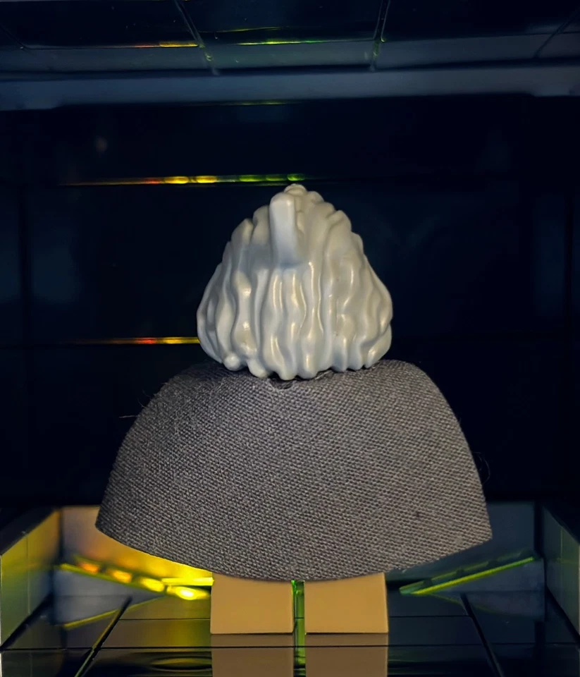 Official LEGO Oin the Dwarf Minifigure The Hobbit lor056 - Image 3 of 4