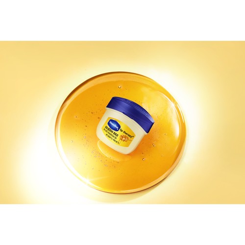 Vaselina Lip Therapy Queen Bee | Balsamo Labbra Nutriente (Confezione da 3) - Foto 7 di 7