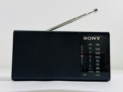 Sony ICF-P36 Portable AM/FM Radio Funciona