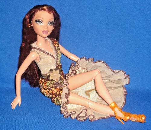 Vintage 2001 My Scene Night On The Town Chelsea Doll & Original Dress